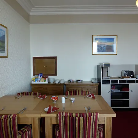 Bailey Ground Hotel 4*