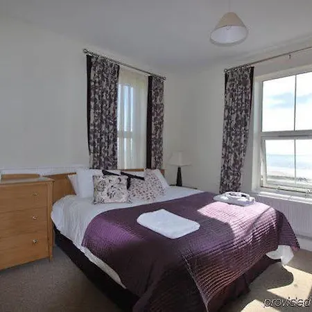 Bailey Ground Hotel